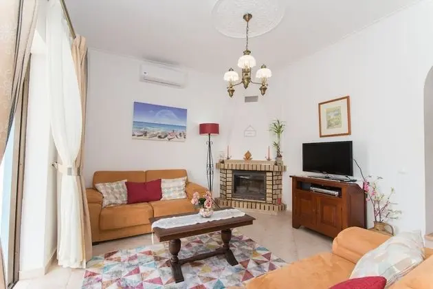 Villa, 4 Yatak Odası, Balkon