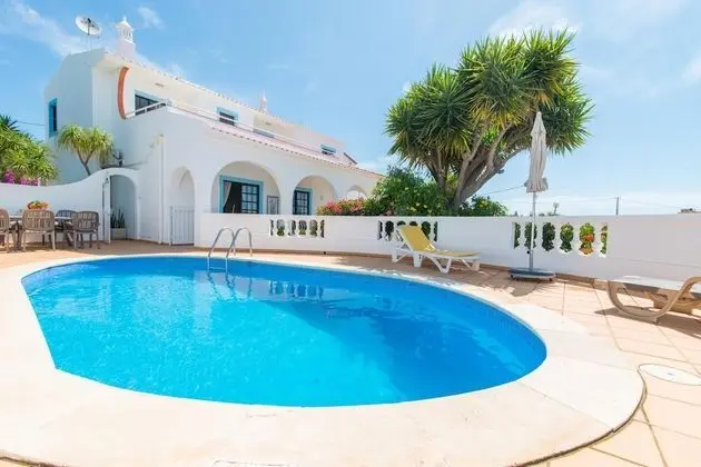 Villa, 4 Yatak Odası, Balkon