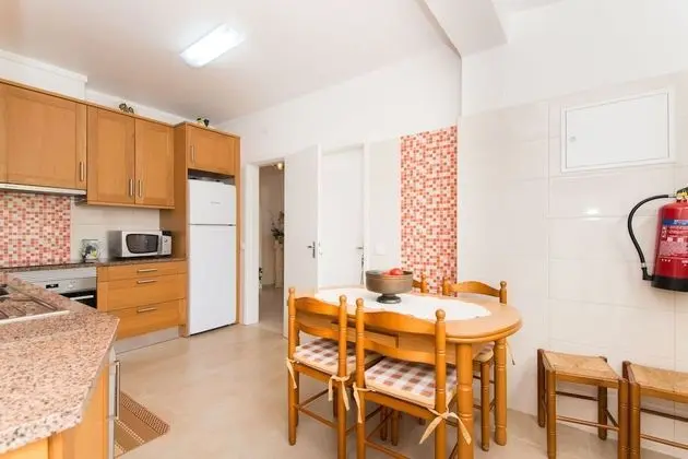 Villa, 4 Yatak Odası, Balkon