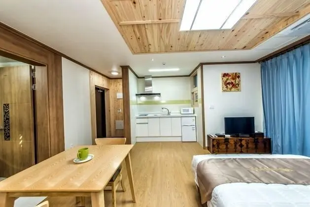 18py, 2nd floor