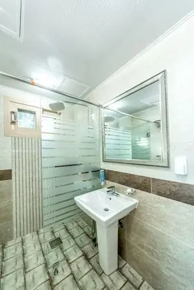 18py, 2nd floor