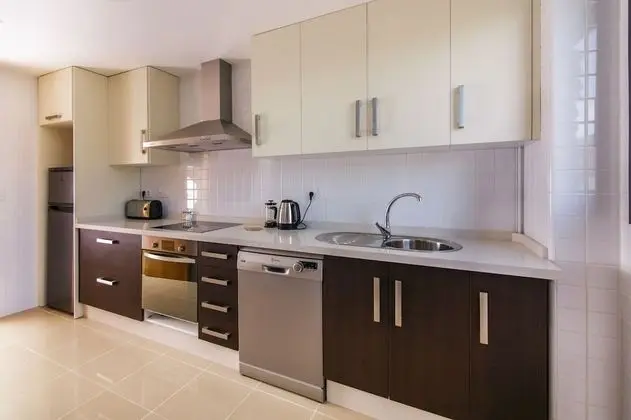 Comfort Oda, 3 Yatak Odası, Havuz Manzaralı