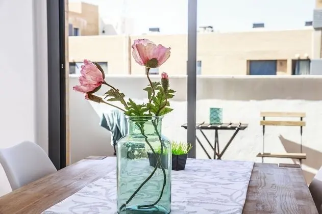 Comfort Oda, 3 Yatak Odası, Havuz Manzaralı