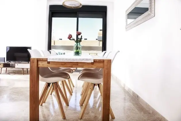 Comfort Oda, 3 Yatak Odası, Havuz Manzaralı