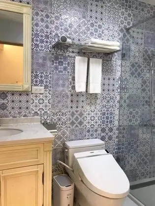 Deluxe Tek Büyük Yataklı Oda (101, 201)