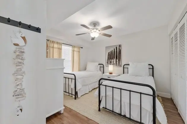 Daire, Birden Çok Yatak, Balkon, Okyanus Manzaralı (Sea Winds 501 - Corner Breeze)