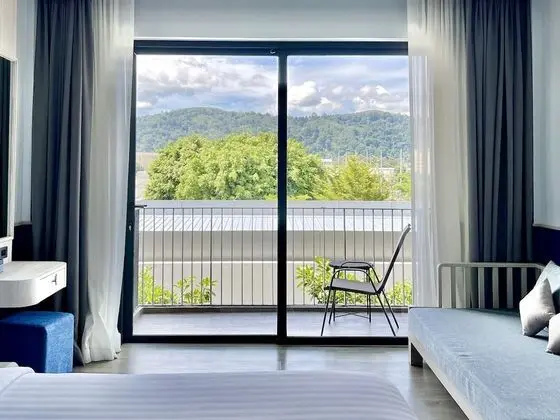 Deluxe Garden View