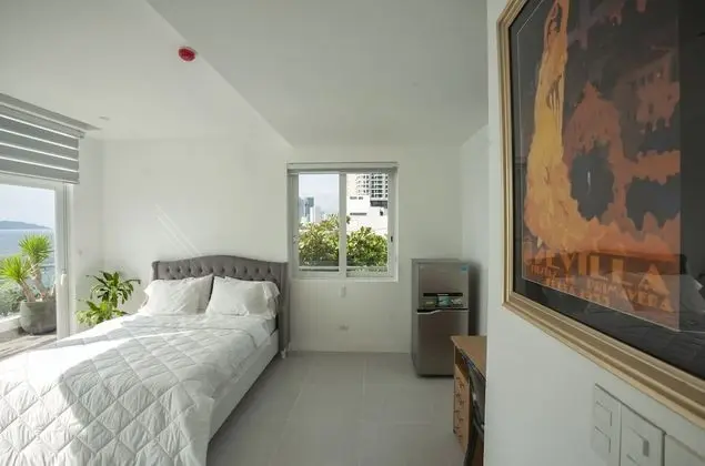Luxury Tek Büyük Yataklı Oda