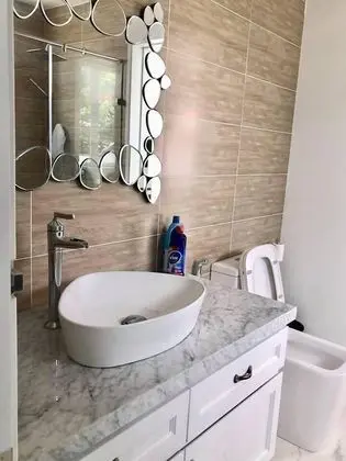 Luxury Tek Büyük Yataklı Oda