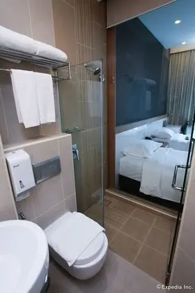 Superior Tek Büyük veya İki Ayrı Yataklı Oda