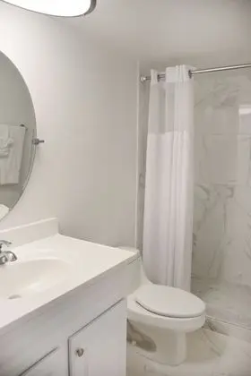 Deluxe Süit, 1 Yatak Odası, Balkon, Şehir Manzaralı