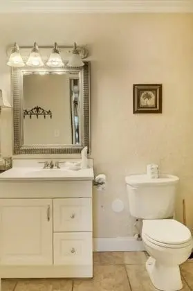 Daire (8 B, One Bedroom Condo)