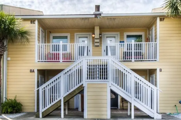 Daire (8 B, One Bedroom Condo)