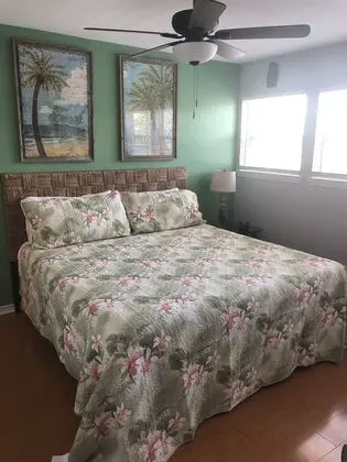 Ev (3 C, Three Bedroom Townhome)