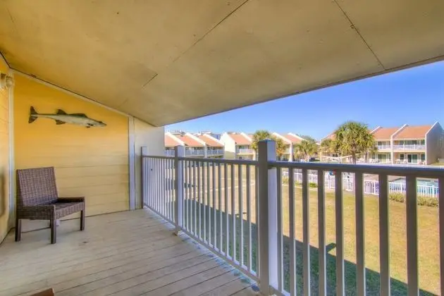 Ev (3 C, Three Bedroom Townhome)