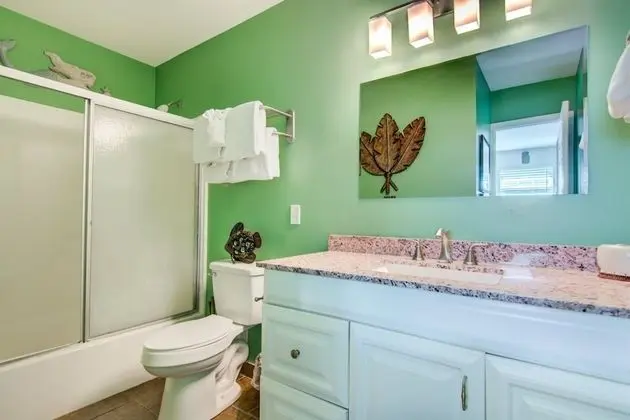 Ev (3 C, Three Bedroom Townhome)