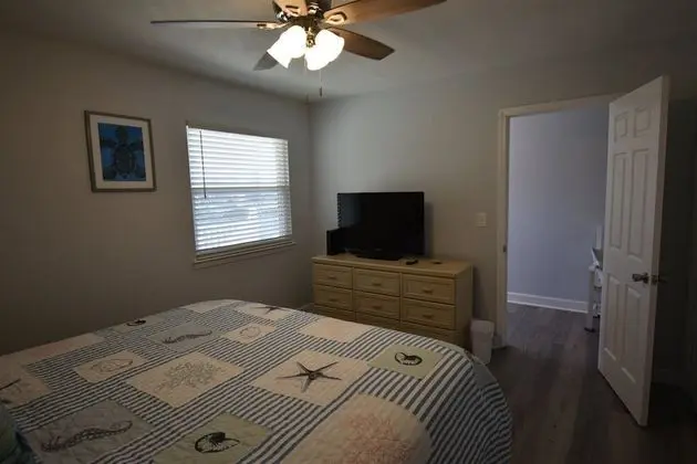 Daire (6 H Two bedroom loft condo)