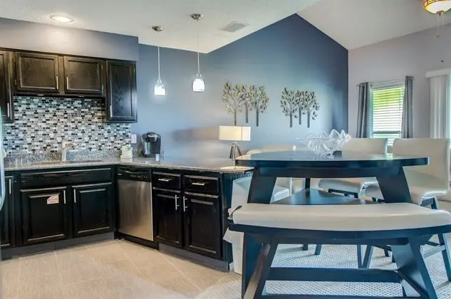 Daire (7 E Two Bedroom Condo)