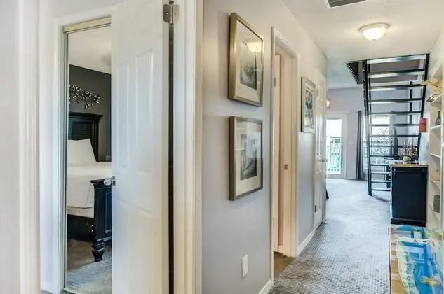 Daire (7 E Two Bedroom Condo)