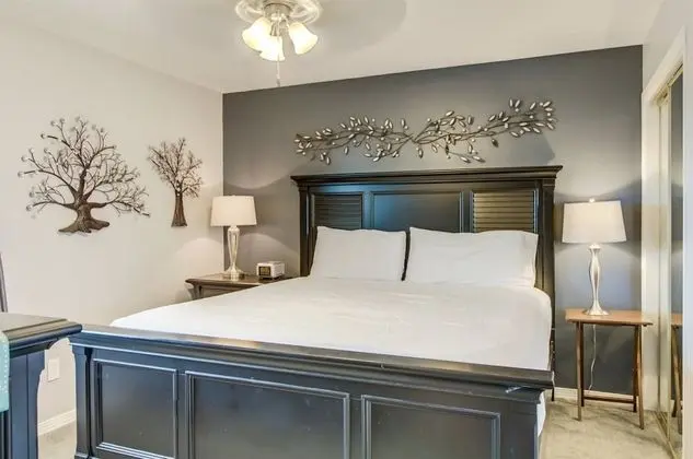 Daire (7 E Two Bedroom Condo)