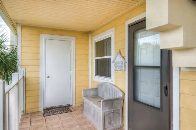 Daire (7 E Two Bedroom Condo)