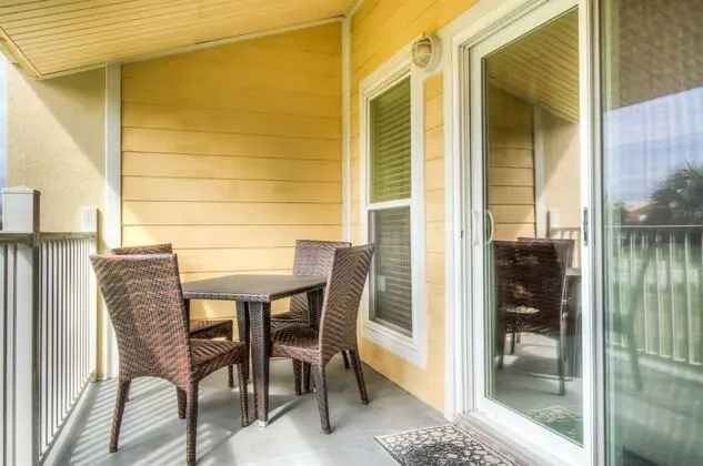 Daire (7 E Two Bedroom Condo)