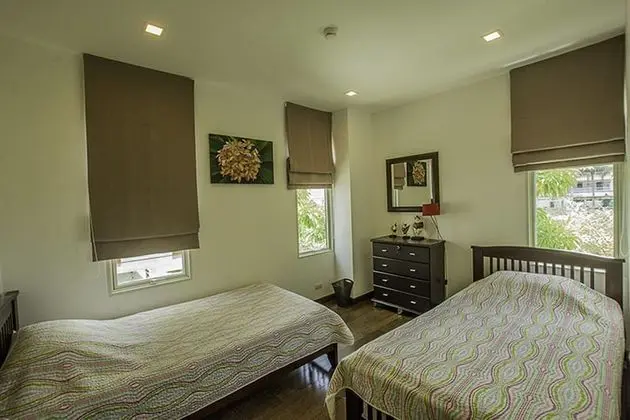 2 Bedrooms Apartment, Pool View