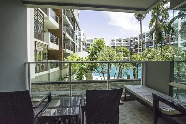 2 Bedrooms Apartment, Pool View