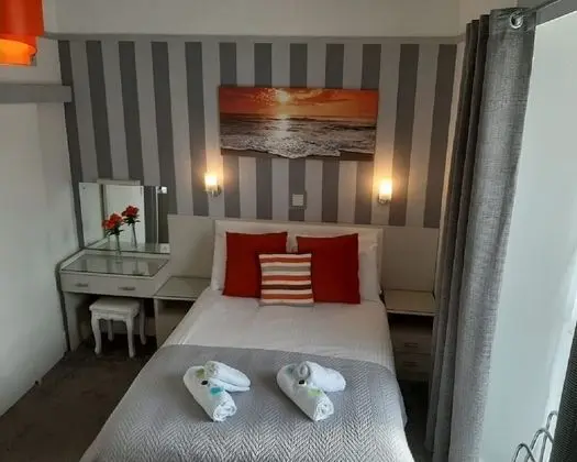 Superior Süit, Banyolu/Duşlu