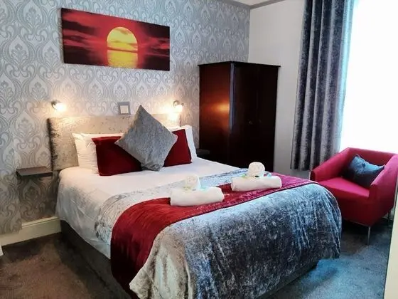 Tek Büyük Yataklı Oda, Banyolu/Duşlu (Groundfloor)