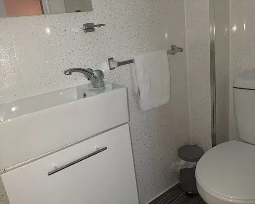 Tek Büyük Yataklı Oda, Banyolu/Duşlu (Groundfloor)