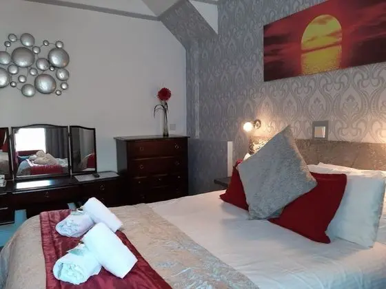 Tek Büyük Yataklı Oda, Banyolu/Duşlu (Groundfloor)