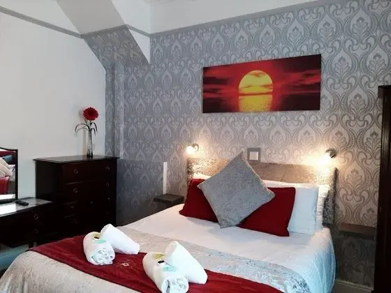 Tek Büyük Yataklı Oda, Banyolu/Duşlu (Groundfloor)