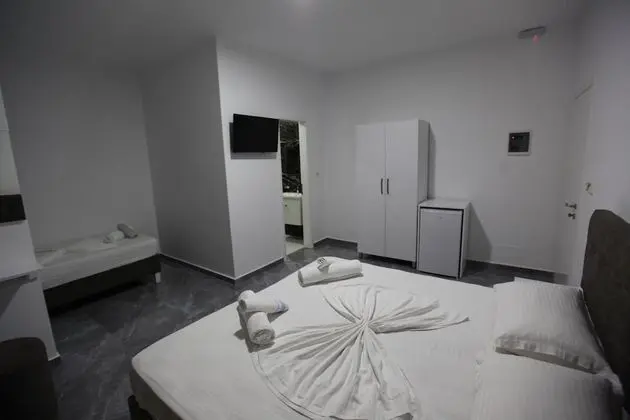Tek Büyük Yataklı Oda, Balkon