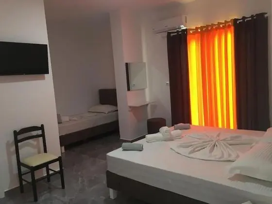 Üç Kişilik Oda, Balkon