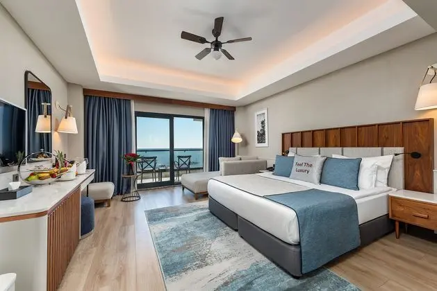 https://images.etstur.com/imgproxy/resize/2560x1440/files/images/hotelImages/etsrooms/509180/Seaden_Quality_Resort___Spa_20250104114849_1.jpg