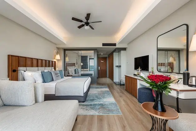 https://images.etstur.com/imgproxy/resize/2560x1440/files/images/hotelImages/etsrooms/509180/Seaden_Quality_Resort___Spa_20250104114849_2.jpg