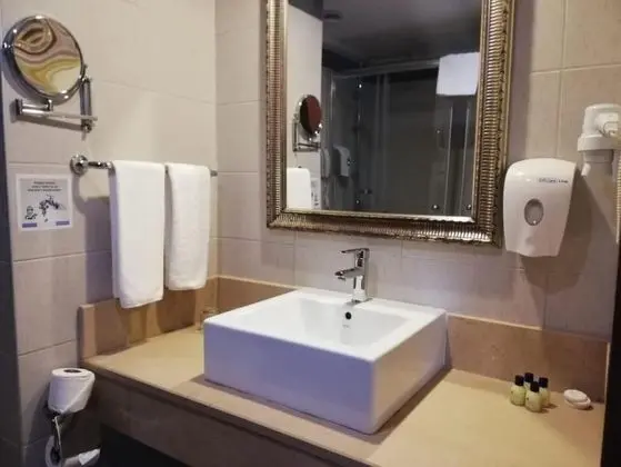 Standard Oda, Bahçe Manzaralı