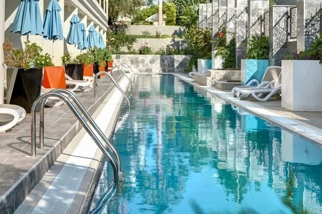 https://images.etstur.com/files/images/hotelImages/TR/93850/l/Seaden-Valentine-Resort---Spa-Oda-376389.jpg
