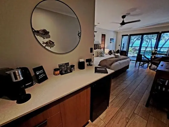 Luxury Oda, 1 En Büyük (King) Boy Yatak, Plaj Manzaralı, Zemin Kat