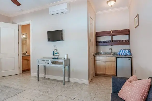 Ev, Birden Çok Yatak, Balkon, Havuz Manzaralı