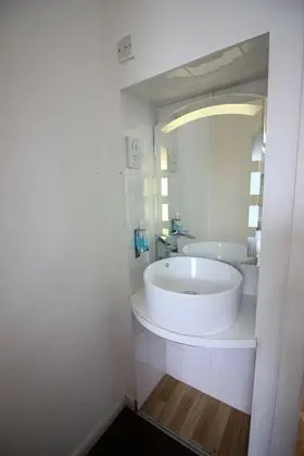 Basic Büyük Yataklı Tek Kişilik Oda, 1 Çift Kişilik Yatak