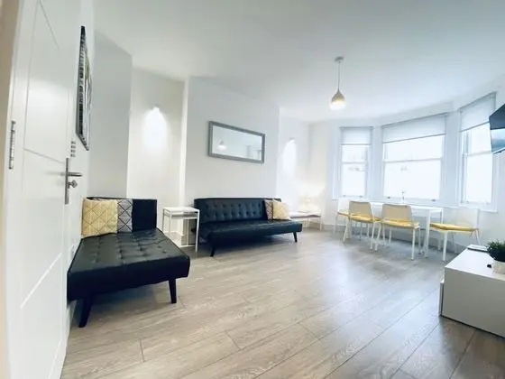 Deluxe Apart Daire