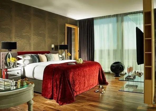 Deluxe Tek Büyük Yataklı Oda, Balkon