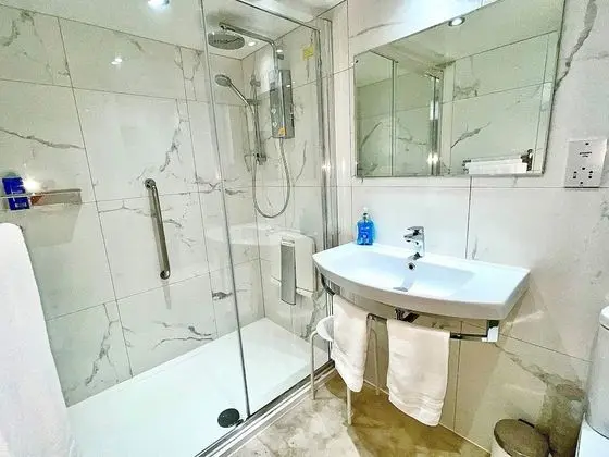 Elite Apart Daire, Engellilere Uygun, Banyolu/Duşlu (1A)
