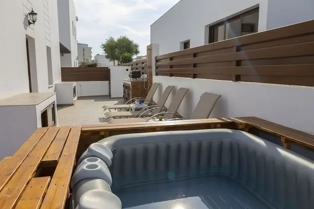 Villa, Sıcak Su Havuzu (No.7)