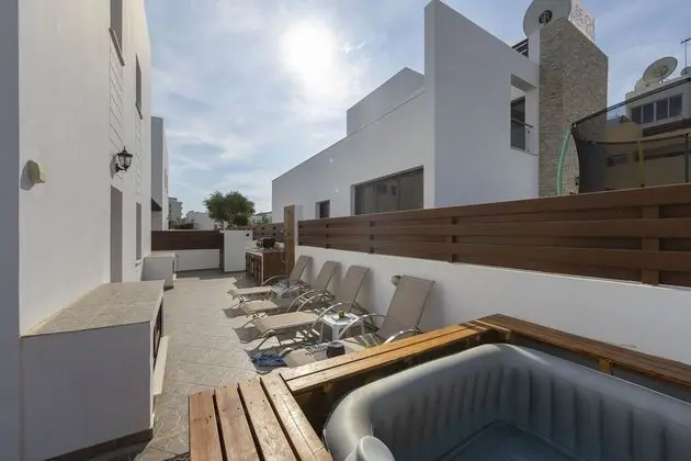 Villa, Sıcak Su Havuzu (No.7)