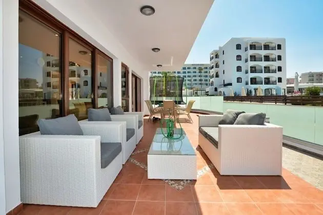 Villa, Sıcak Su Havuzu (No.8)