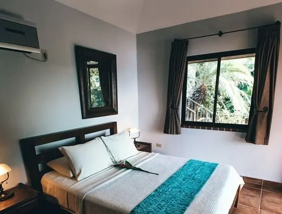 Bungalow with Ocean View (2 Adults)