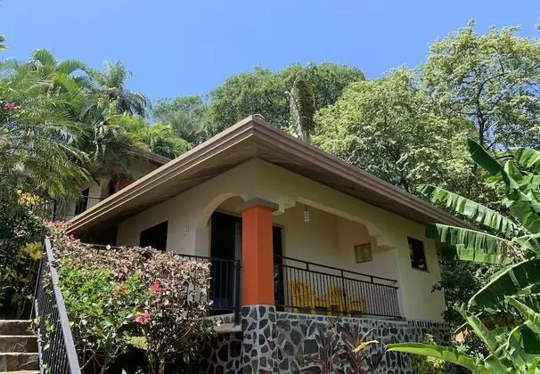 Bungalow with Ocean View (2 Adults)